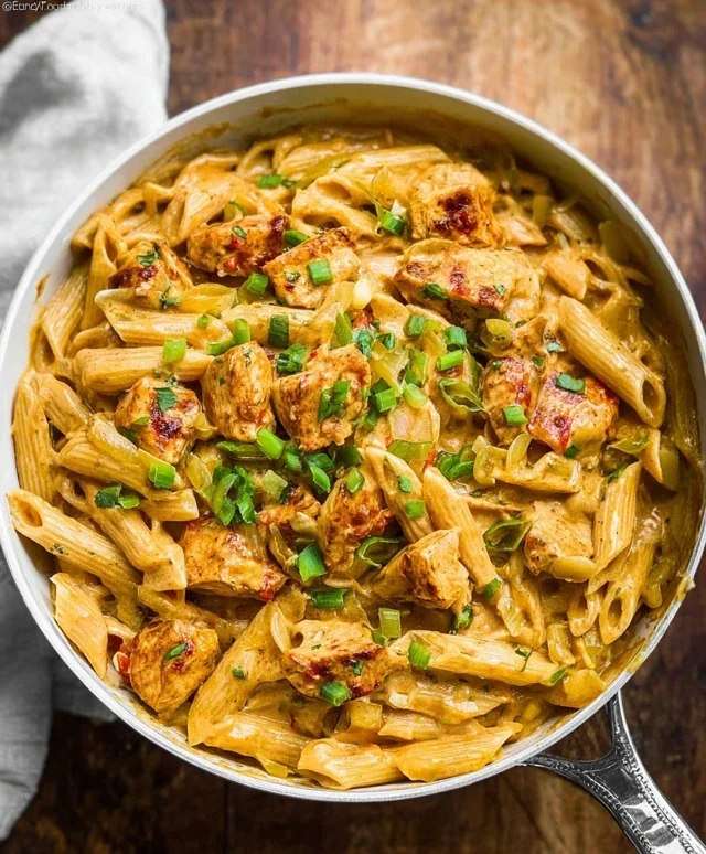Crock Pot Creamy Cajun Chicken Pasta